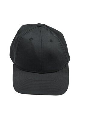 Mega Cap Hat in Black